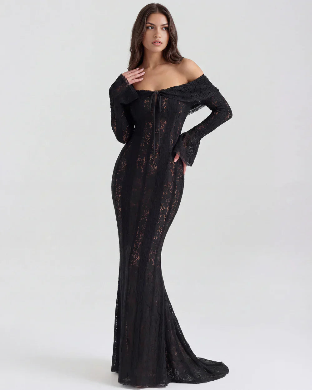 Rosalie • Vestido Maxi de Encaje