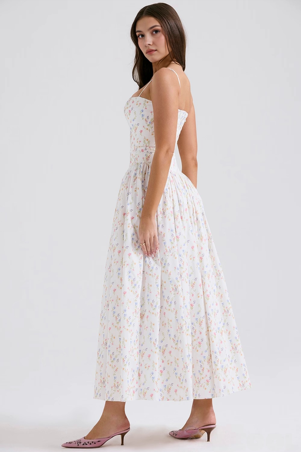 Estela • Vestido Midi Elegante